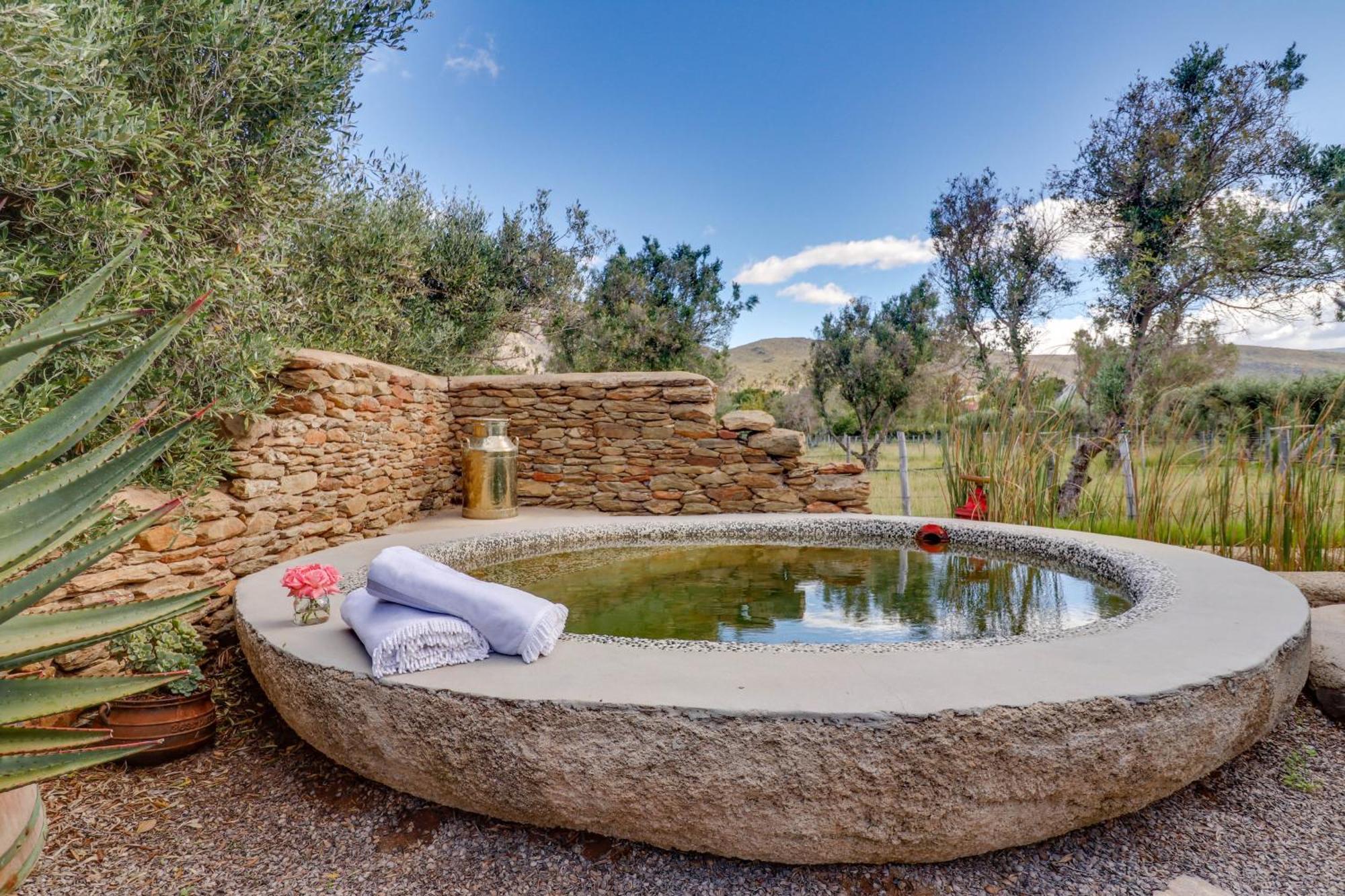 Olive Stone Farm Cottages มอนตากู ภายนอก รูปภาพ
