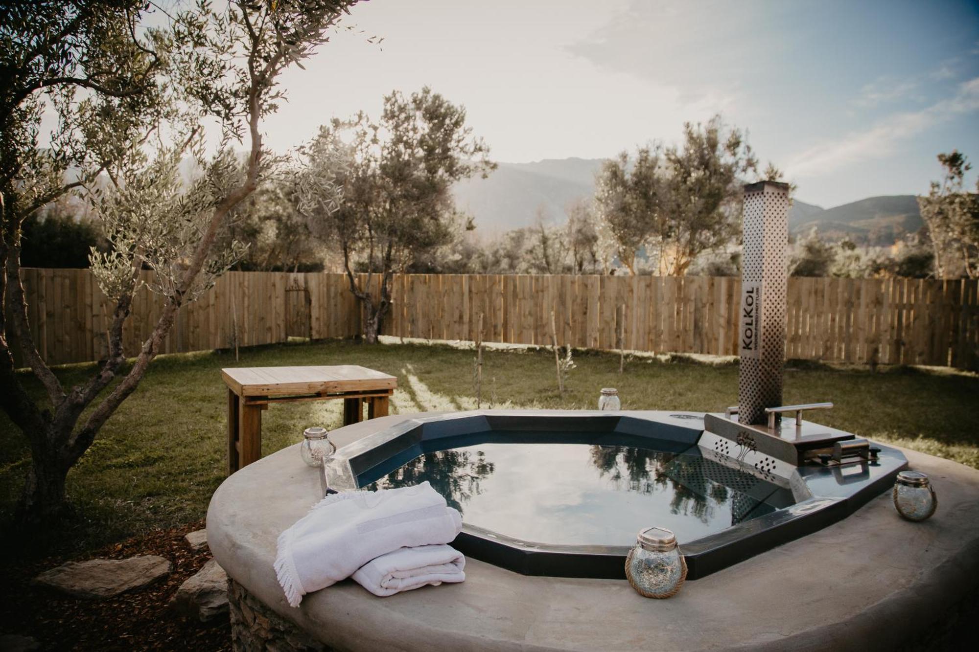 Olive Stone Farm Cottages มอนตากู ภายนอก รูปภาพ
